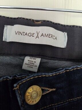 Vintage X America Womens Size 18 Jeans Like New